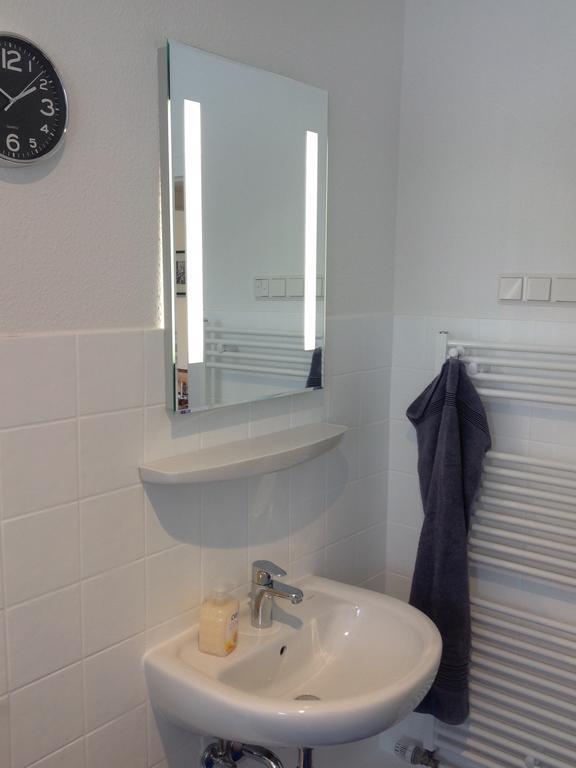 Frankes Sleep Inn, 4, 2, 1 Raumwohnungen, Sauna Велберт Екстериор снимка